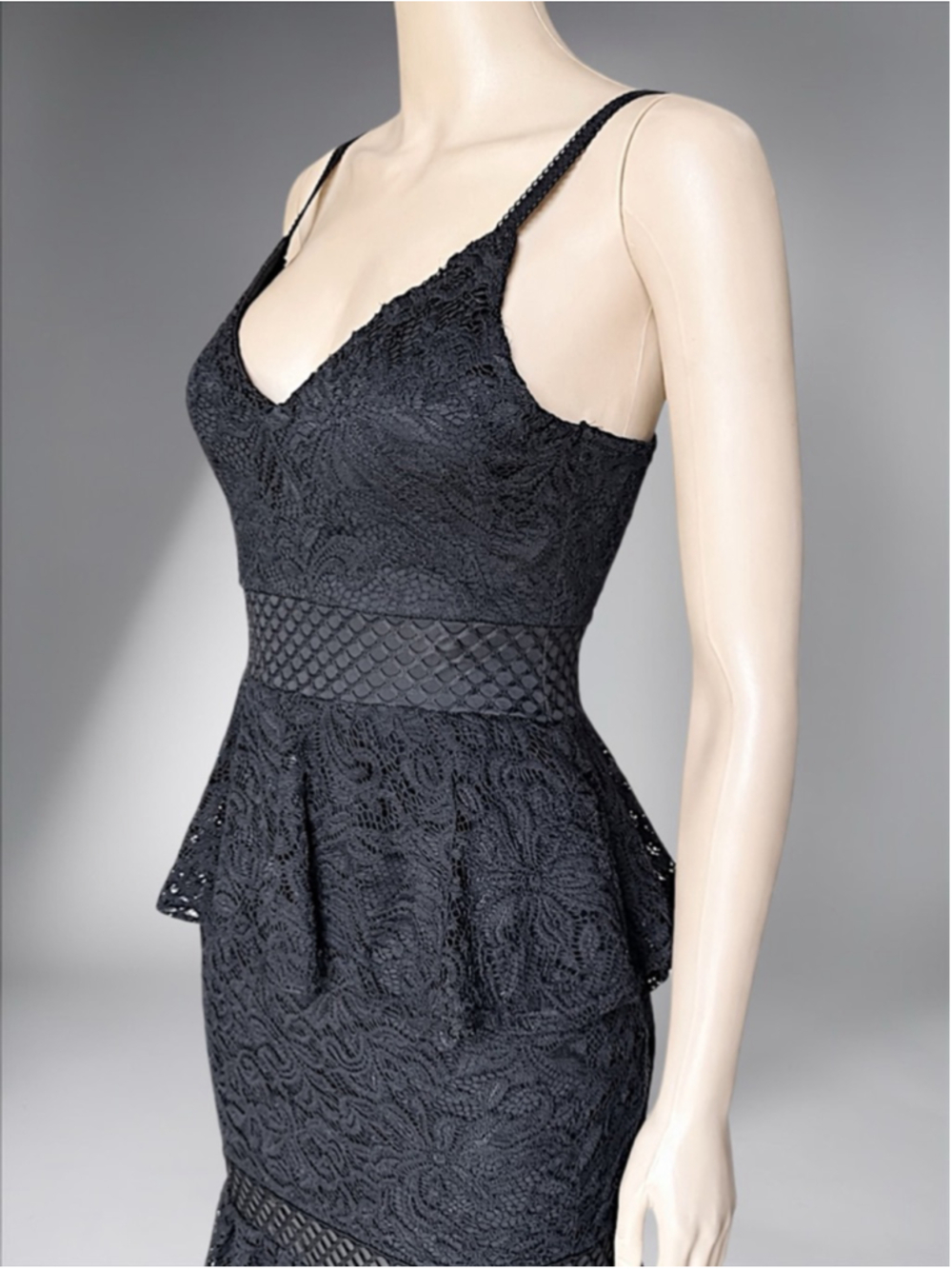 Little Mistress Black Lace Ruffle Midi Dress – Size 6 - Picture 6 of 14